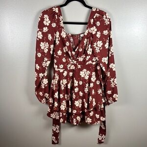 NWT Francesca’s Burgundy Floral Romper | Women’s Size Small